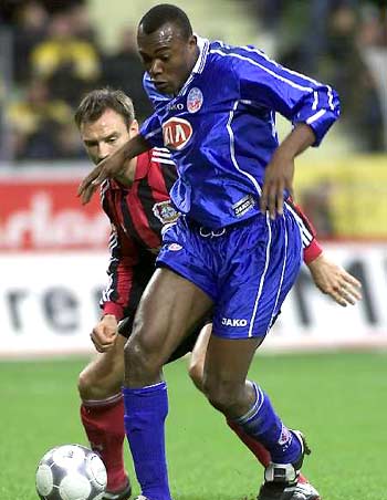 是一个出其 是一个出其